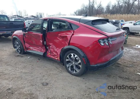 2021 Ford Mustang Mach-E Premium z USA, uszkodzony, nr VIN 3FMTK3SS4MMA61115